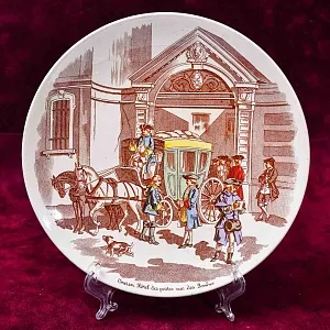 Антикварная Тарелка «Почтовый экипаж», Фаянс Sarreguemines, Франция конец XIX века.