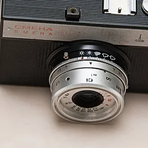 Плёночный фотоаппарат «Смена - 8М», СССР - 70-80-е годы ХХ века.