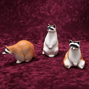 Коллекционный Триптих - Фарфоровые Статуэтки «Три Енота», ЛФЗ СССР -1962 год.
