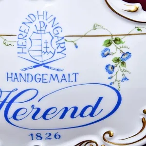 Фарфоровая Настольная плакетка «Незабудки», HEREND Венгрия, вторая половина ХХ века.