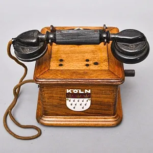 Антикварный Настольный Телефонный аппарат - Телефон «La Telephone Prive», Франция -1918 год.