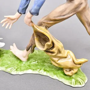 Коллекционная Фарфоровая статуэтка «Ловец гусей. Мальчик и гуси», KAISER Германия, 1979 - 1990 годы. 