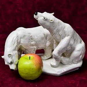 Антикварная Фарфоровая Статуэтка «БЕЛЫЕ МЕДВЕДИ», Karl Ens / Карл Энс, первая половина ХХ века.