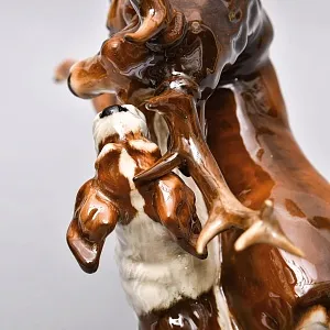 Коллекционная Фарфоровая статуэтка «Охота. Олень и собака», Hutschenreuther Германия.