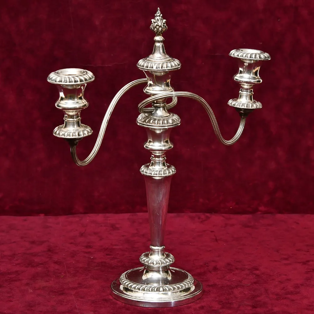 Большой Канделябр - Подсвечник на Три Свечи. Silverplate SHEFFIELD, Англия начало ХХ века.