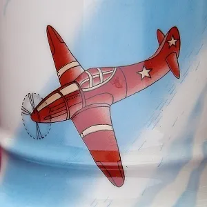 Коллекционная Авторская Ваза «Самолеты» из серии «65 лет Победы», фарфор ИФЗ, Россия. 