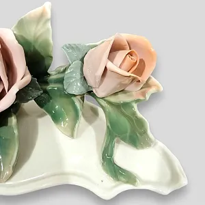 Коллекционная Фарфоровая статуэтка «Цветы Розы», Karl Ens Германия, первая половина ХХ века.