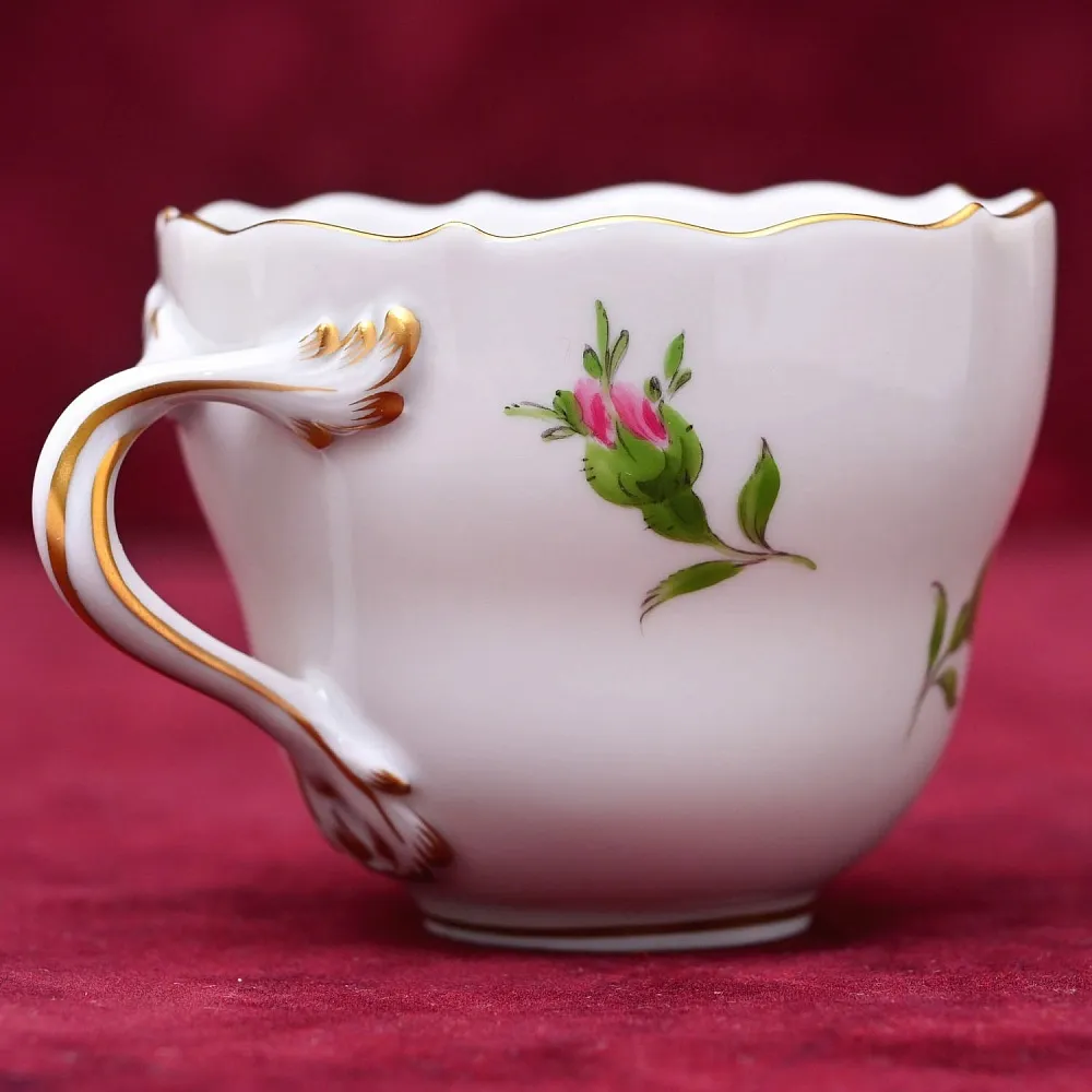 Классическая Кофейная пара и Десертная тарелка  «РОЗА», Фарфор MEISSEN, Германия.