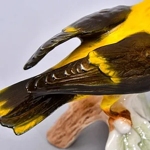 Коллекционная Фарфоровая статуэтка «Птица. ИВОЛГА», GOEBEL Германия, 1972 - 1979 годы.