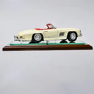 Коллекционная Металлическая Модель «Автомобиль - Mercedes-Benz 300 SL Cabriolet» Германия.