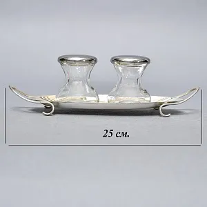 Сервировочный Набор для Специй из 2-х предметов на подставке, Англия, середина ХХ века.