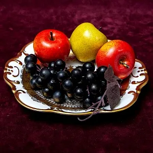 Авторское Блюдо - Тарелка «Дама с Кавалером» DW PORZELLAN-MANUFAKTUR.