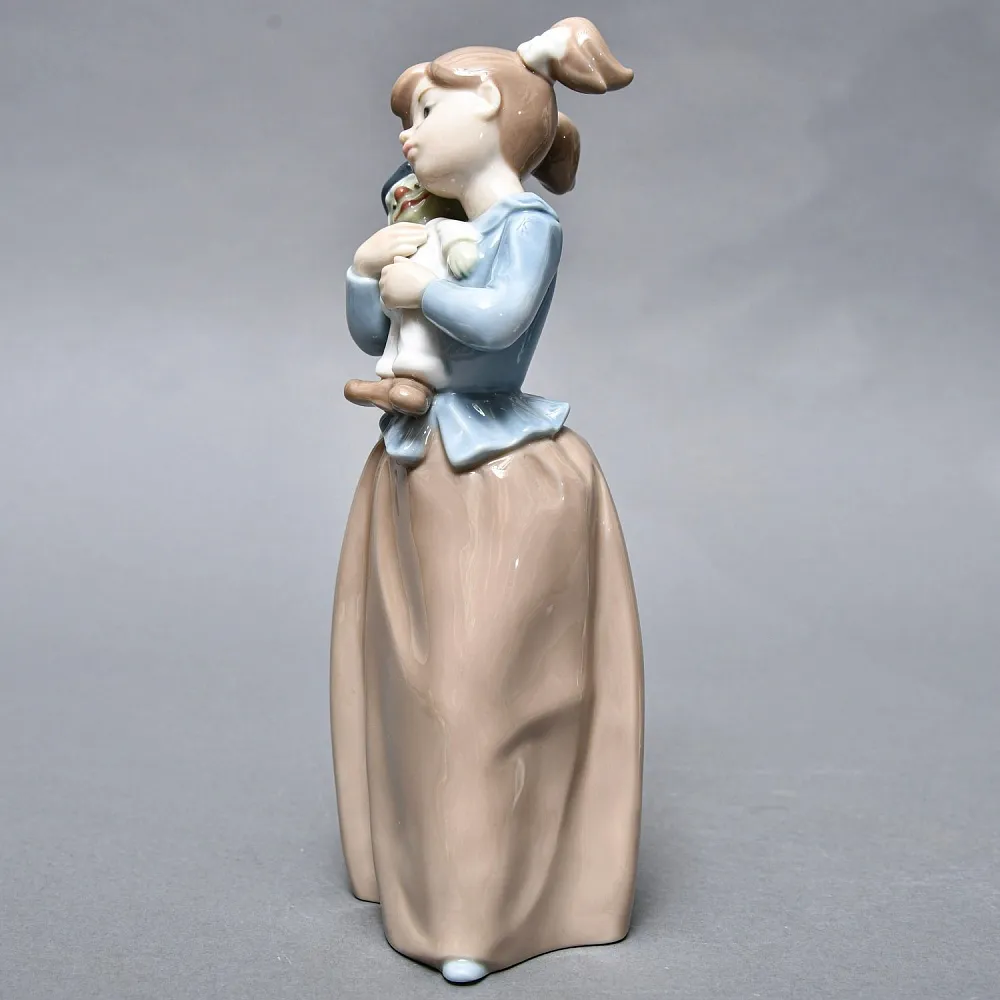 Коллекционная Фарфоровая статуэтка «Девочка с клоуном», Nao by Lladro Испания, 80-е гг. 