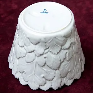 Фарфоровая Ваза - Кашпо «ДУБОВЫЕ ЛИСТЬЯ», FURSTENBERG, Германия, 70 -е годы ХХ века.