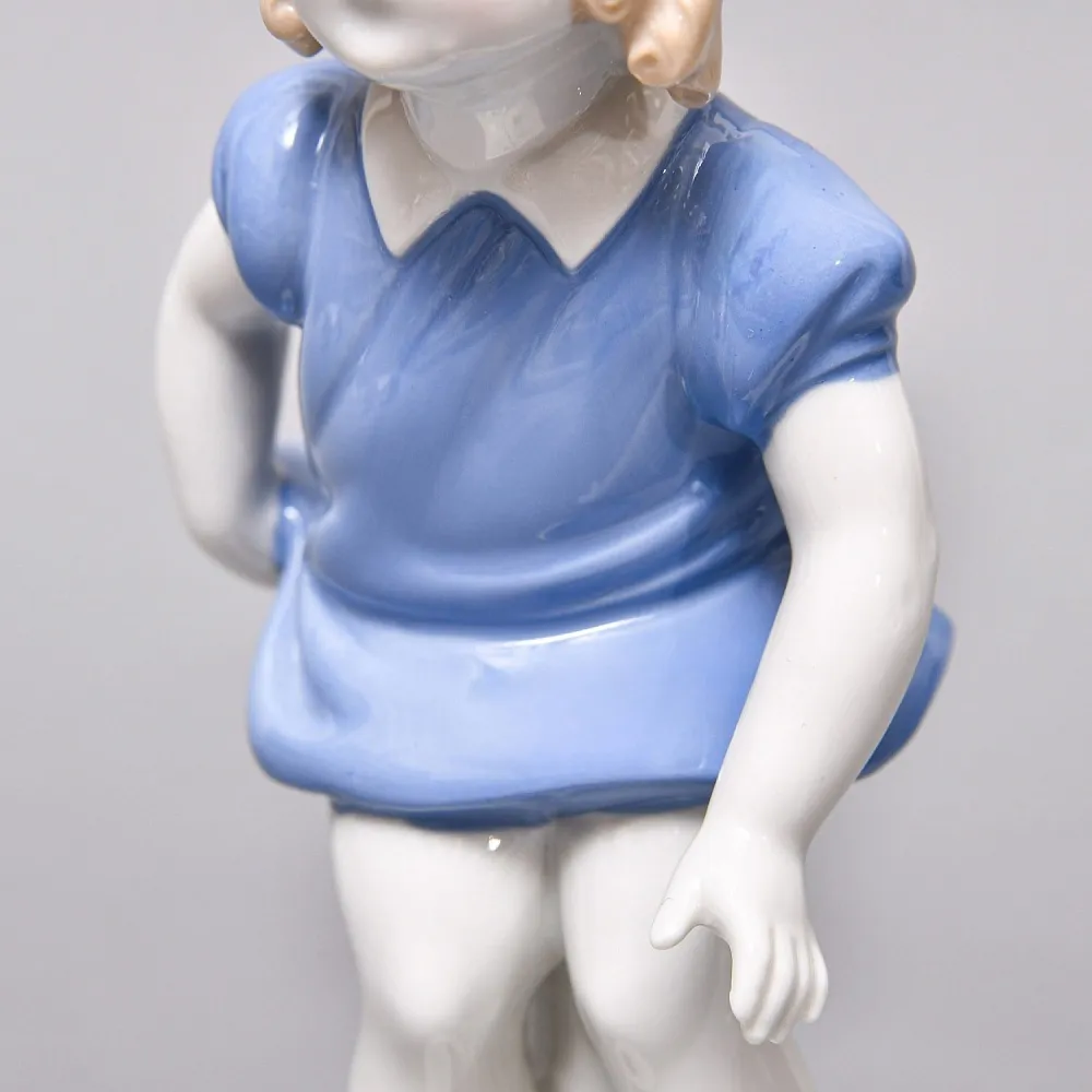 Парные Фарфоровые статуэтки «Дети. Мальчик и Девочка», Wagner & Apel Lippelsdorf Германия, 1949 - 1951 годы. 