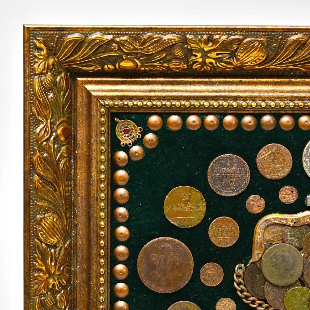 Настенное Коллекционное Панно - Картина «Кошелёк со Старинными Монетами»..