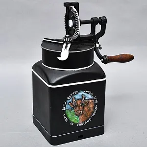 Большая Старинная Кухонная Механическая Маслобойка, Металл, Англия середина ХХ века. 