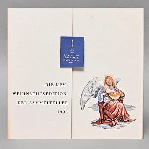 Коллекционная Тарелка «Ангел, играющий на лютне», Фарфор. KPM Berlin Германия -1995 год.
