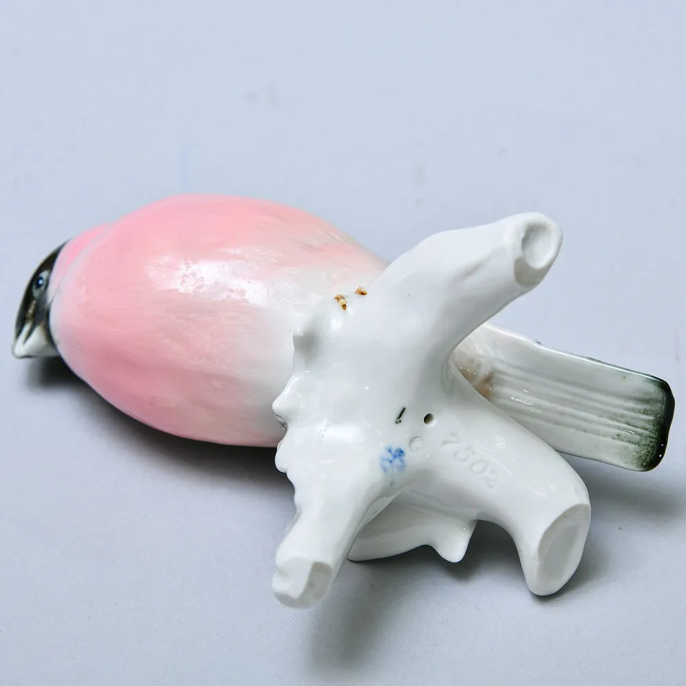 Редкость! Фарфоровая статуэтка «Снегирь», Karl Ens  Германия, 50-е годы ХХ века.