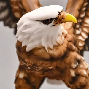 Большая Коллекционная статуэтка Птица - «Орел. Белоголовый орлан», Fanconi Arts Италия.