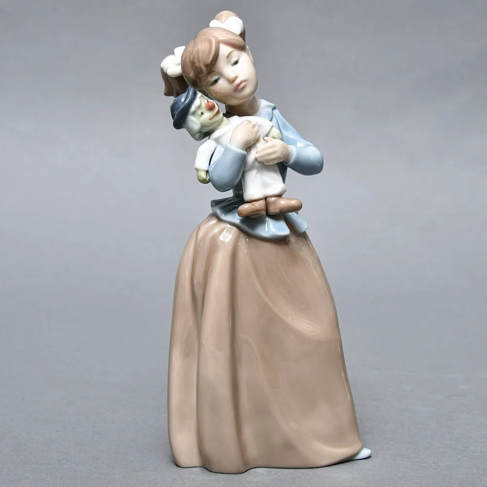 Коллекционная Фарфоровая статуэтка «Девочка с клоуном», Nao by Lladro Испания, 80-е гг. 