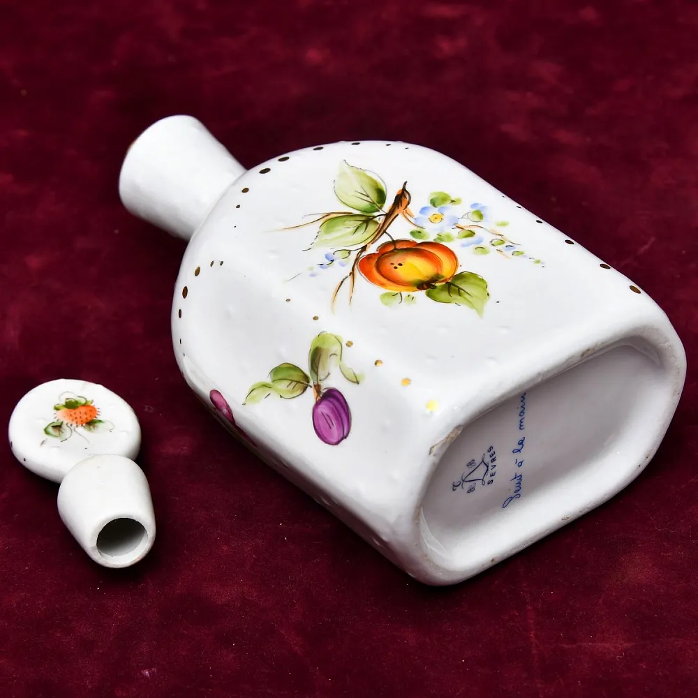 Винтажный Фарфоровый Флакон - Штоф «ПЛОДЫ», Sevres Style ФРАНЦИЯ, середина ХХ века.
