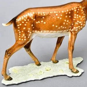 Коллекционная Фарфоровая статуэтка «Пятнистый Олень», Hutschenreuther Германия.