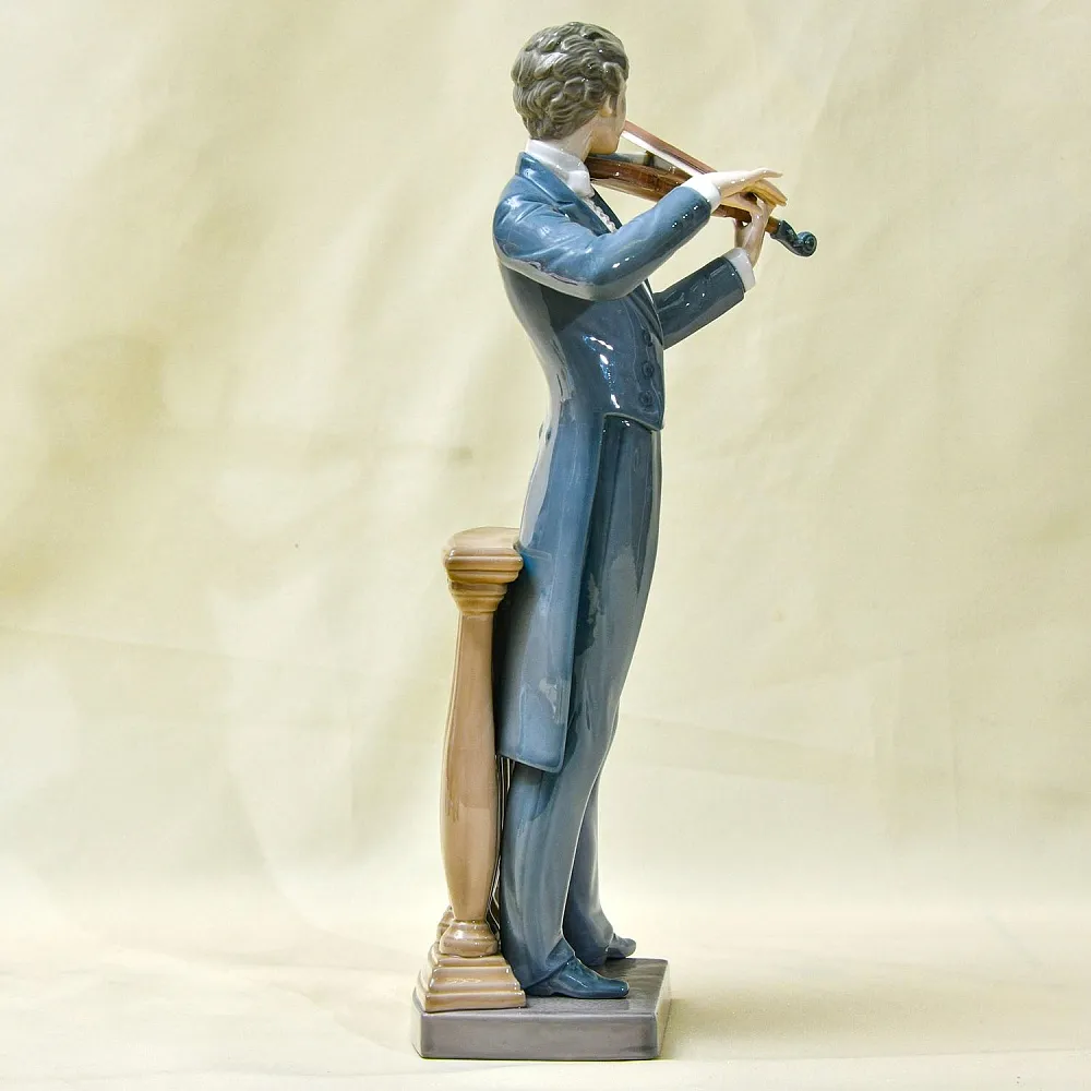 РЕДКОСТЬ! Большая Коллекционная Фарфоровая статуэтка «Музыкант - Скрипач» Lladro, Испания - 1985 год.