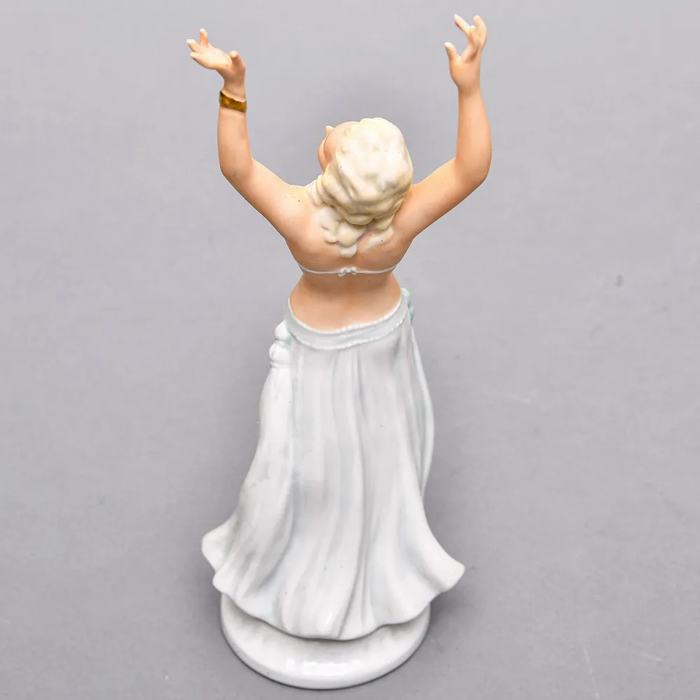 Коллекционная Фарфоровая статуэтка «Танцовщица с золотым браслетом», Schau Bach Kunst Германия.