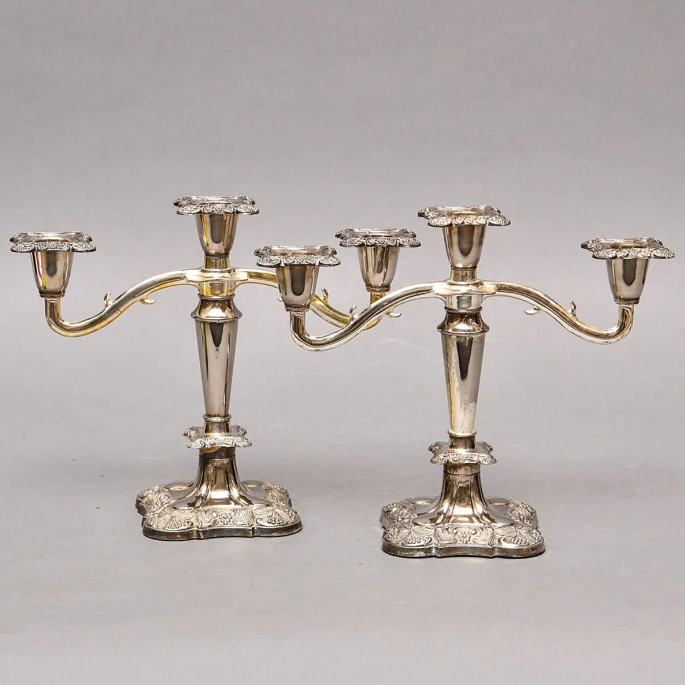 Парные Канделябры - Подсвечники на три свечи Silverplate, SHEFFIELD Англия середина ХХ века.