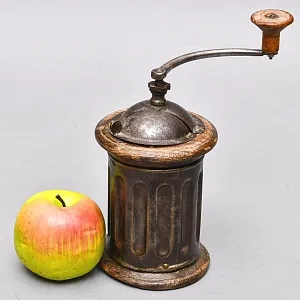 Старинная Настольная Ручная Механическая Кофемолка - Мельница, Германия начало ХХ века.