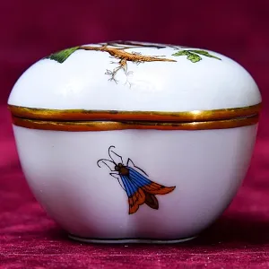 Коллекционая Фарфоровая Шкатулка - Бонбоньерка ROTHSHILD BIRDS, Herend Венгрия, вторая половина ХХ века.