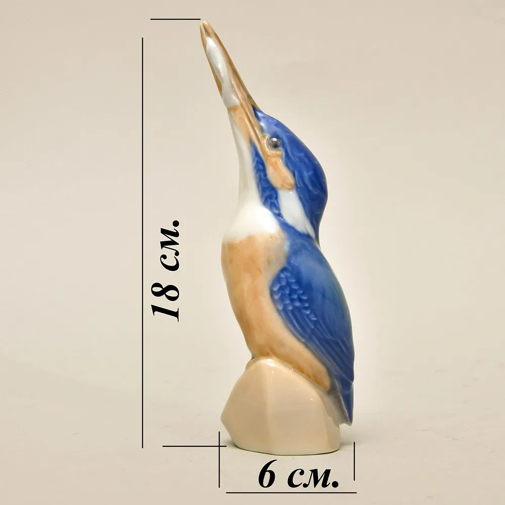 Коллекционная Фарфоровая Статуэтка «ПТИЦА. ЗИМОРОДОК С РЫБОЙ», ROYAL COPENHAGEN Дания.