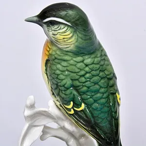 Коллекционная Фарфоровая статуэтка «Две птицы на ветке», Karl Ens Германия, середина ХХ века.