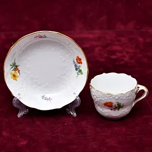 Коллекционая Кофейная пара «Цветочная россыпь», Фарфор MEISSEN / МЕЙСЕН Германия.