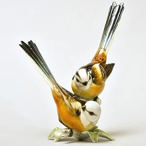 Винтажная Фарфоровая статуэтка «Птицы - Длиннохвостые Синицы», Hutschenreuther, Германия.