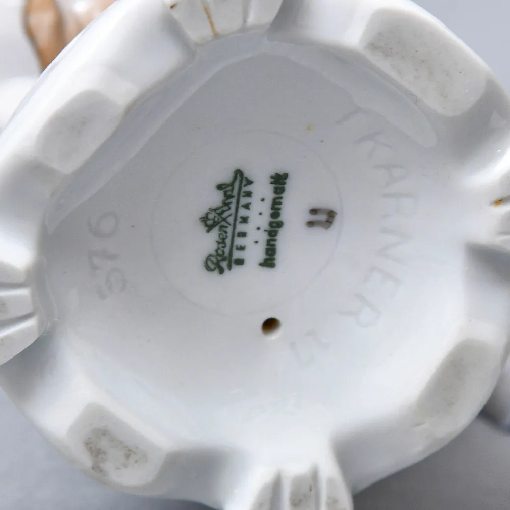 Коллекционная Фарфоровая статуэтка «Птица. Варакушка на дубовой ветке», ROSENTHAL Германия.