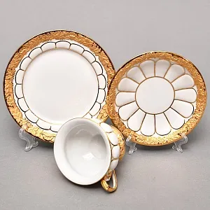 Редкость! Фарфоровый Кофейный сервиз на 6 персон - 21 предмет, Х форма MEISSEN, Германия.