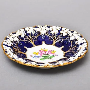 Антикварное Блюдо - Тарелка «Виноградная лоза», Фарфор MEISSEN Германия, 1924 - 1934 годы.  