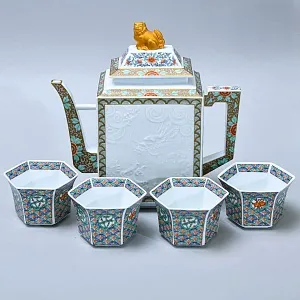 Фарфоровый Чайный сервиз на 4 персоны «Японский символизм», Япония - конец ХХ века.