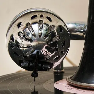 Дизайнерская Электрическая Настольная Лампа Светильник «КЛАРНЕТ» - 1965г».