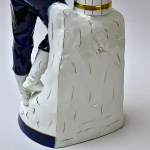 Большая Фарфоровая Статуэтка «Юноша Водонос» ROYAL DUX BOHEMIA, Чехословакия -1957 год.