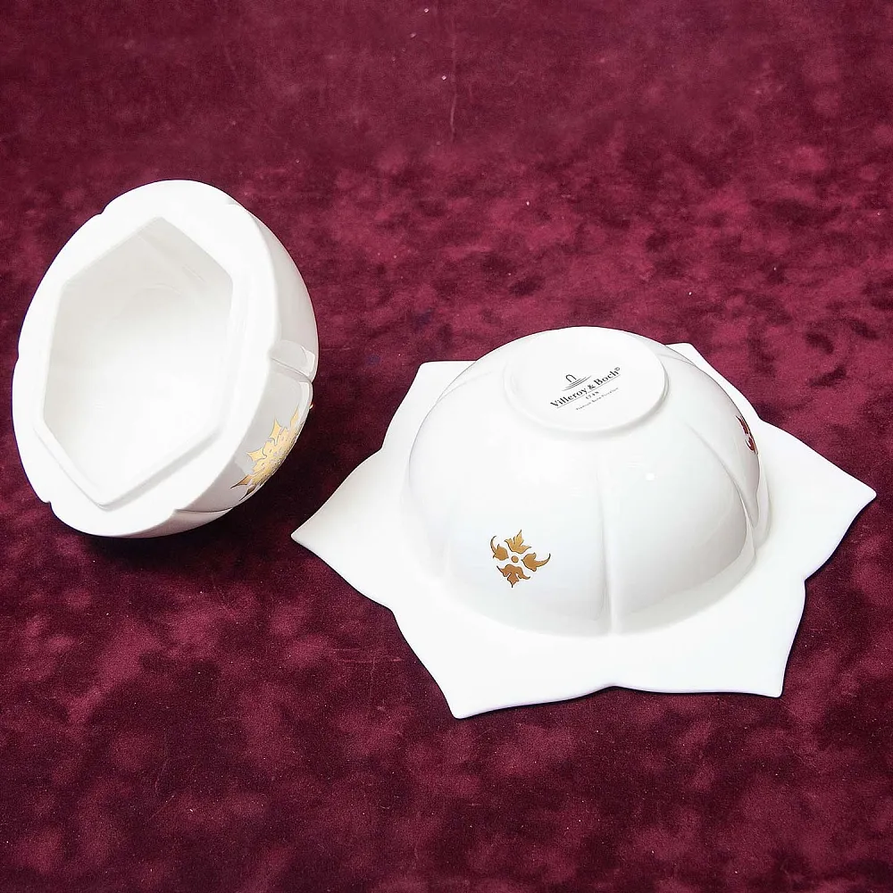 Фарфоровая Шкатулка «Рождественская Звезда», Villeroy&Boch Германия, конец ХХ века.