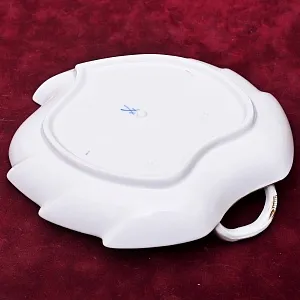 Сервировочная Тарелка - Блюдо - Мелочевница «Цветочная россыпь», Фарфор MEISSEN, Германия.