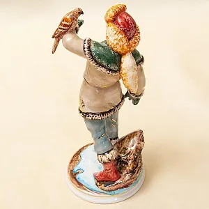 Авторская Коллекционная Фарфоровая Статуэтка «Охотник - Соколиная охота», Россия.