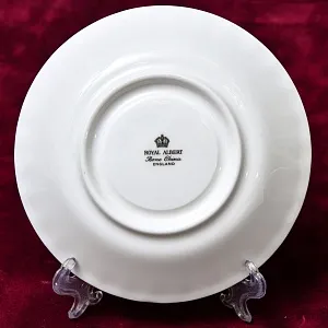 Коллекционная Фарфоровая Чайная пара «Летнее Утро», ROYAL ALBERT Англия, вторая половина ХХ века.