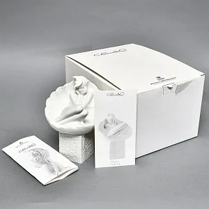 Коллекционная Фарфоровая статуэтка «Девушка, Знак Зодиака - Рак», Royal Copenhagen Дания.