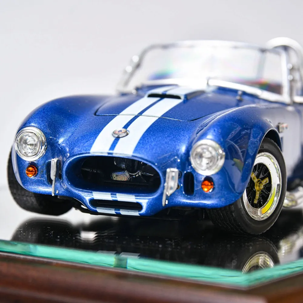 Коллекционная Металлическая Модель «Автомобиль -  Shelby Cobra 427» Германия.