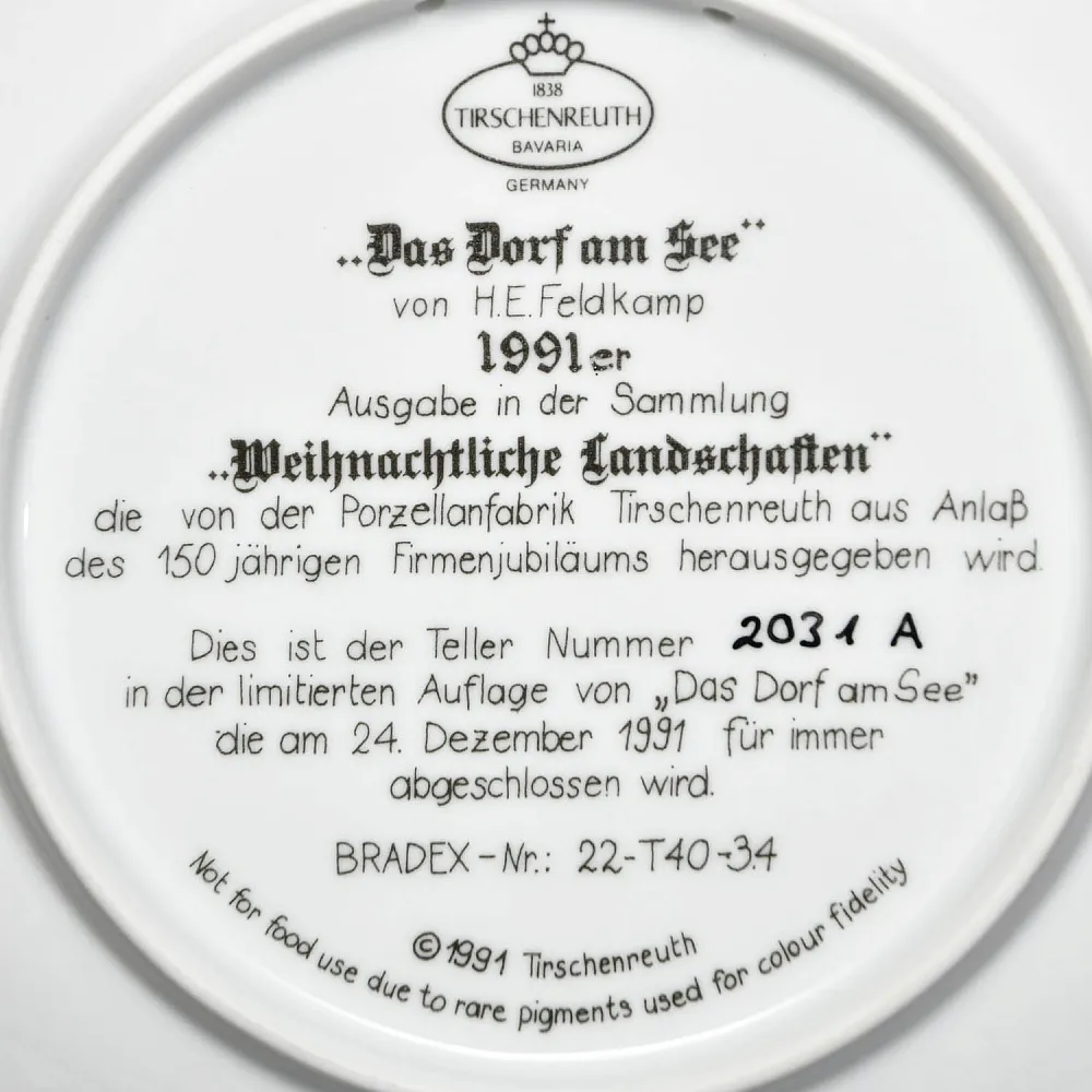Коллекционная Фарфоровая тарелка «Деревня у озера», Tirschenreuth Германия - 1991 год. 