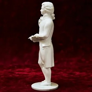 Коллекционная Фарфоровая Статуэтка «МОЦАРТ», Wiener Porzellanmanufaktur Augarten, Австрия.